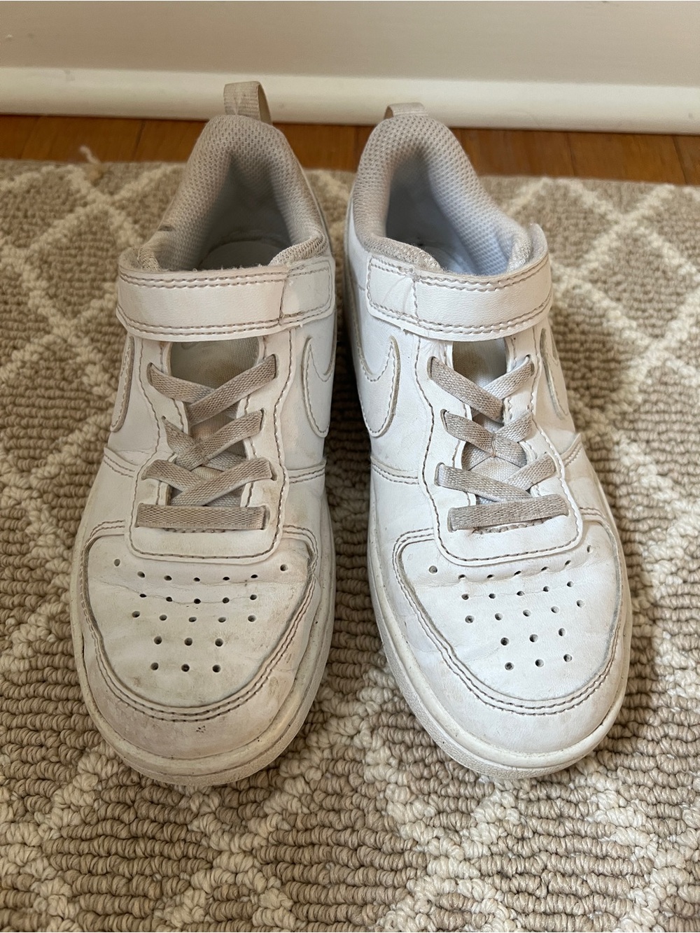Nike Court Borough Sneakers